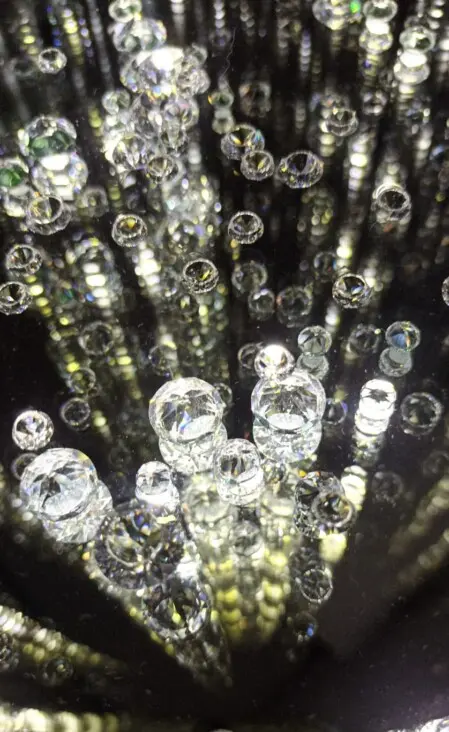 Cristalli Swarovski su specchio
