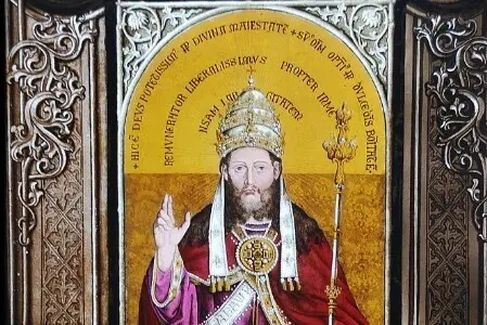restauro di vetrata artistica sacra russa