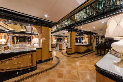 specchi decorati con swarovski