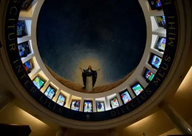vetrate artitiche parrocchia regina dei gigli