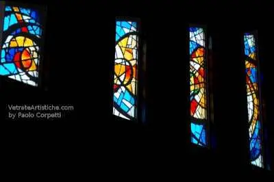 vetrate in dalle de verre per chiesa