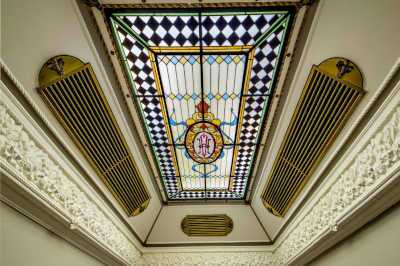 vetrata artistica per controsoffitto hotel